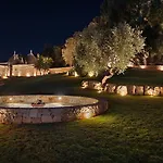 Feriehus Borgo Petra - With Heated Pool Cisternino