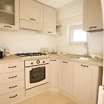 Feriehus Borgo Petra - With Heated Pool *
