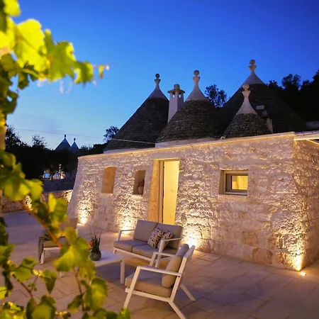 Feriehus Borgo Petra - With Heated Pool *