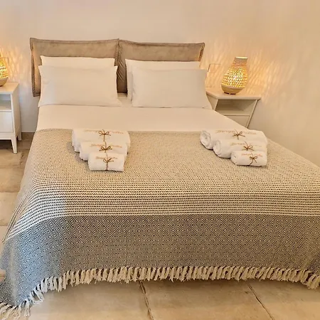 Feriehus Borgo Petra - With Heated Pool *