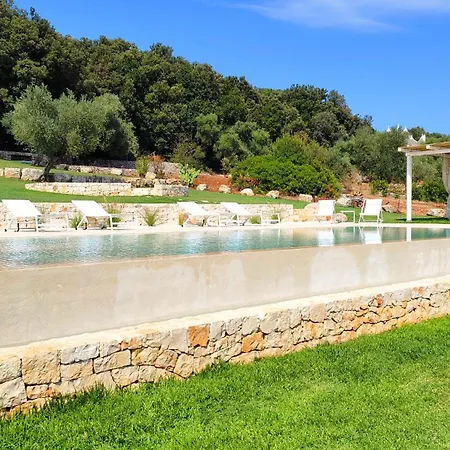 Borgo Petra - With Heated Pool * Cisternino