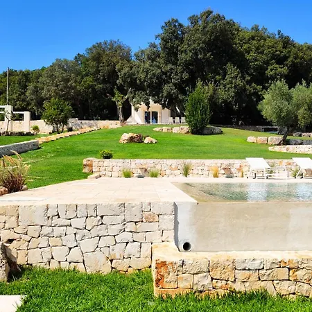 Semesterbostad Borgo Petra - With Heated Pool Cisternino