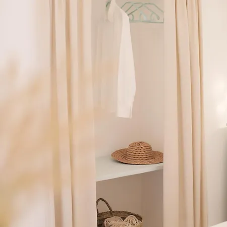 Borgo Petra - With Heated Pool بيت للعطل *