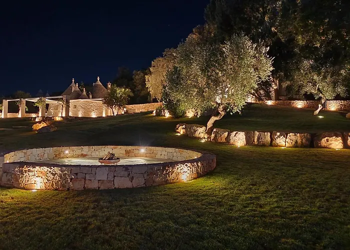 Feriehus Borgo Petra - With Heated Pool Cisternino