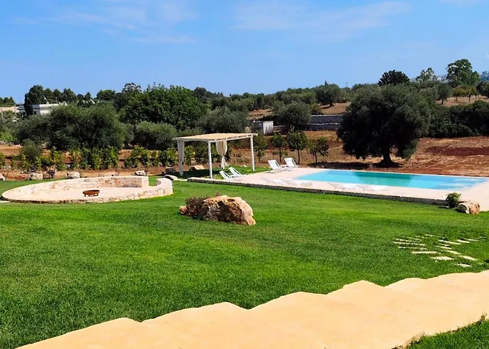 Feriehus Borgo Petra - With Heated Pool *