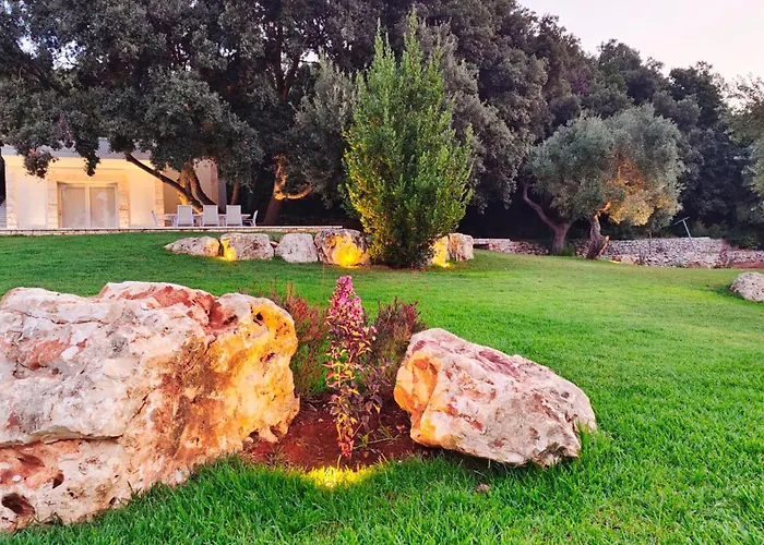 Feriehus Borgo Petra - With Heated Pool Cisternino