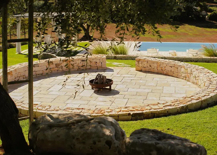 Borgo Petra - With Heated Pool Cisternino